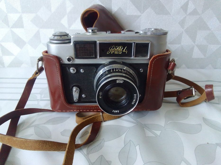 Продам фотоаппарат ФЭД-4