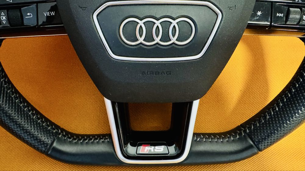 Оригинален скосен волан за Ауди