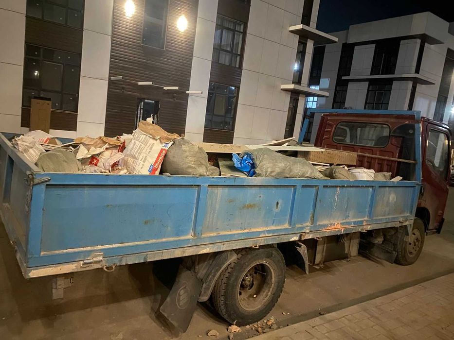 Вывоз мусора и доставка 2т,5т