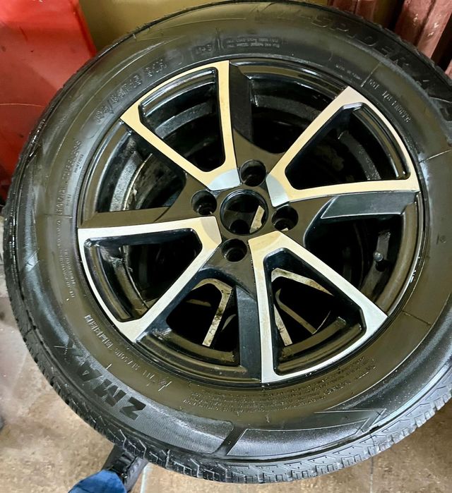 Продам резину с дисками 195/65 R15