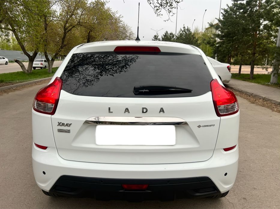 Продам Lada Xray в отличном состоянии