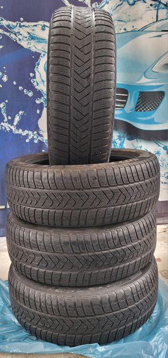 Pirelli Sottozero 3, 245 50 R19, de iarna