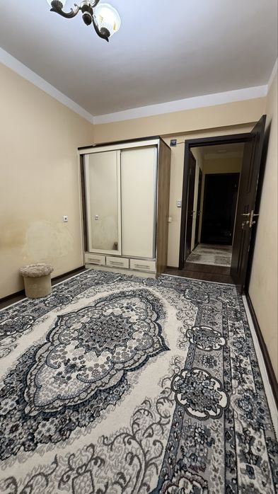 3 Xonali uy Srochna sotiladi pul zarur uchun arzon