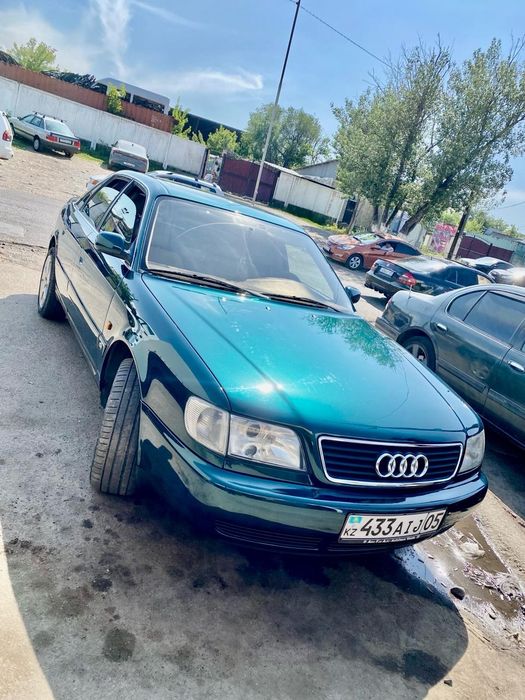Продам Ауди А6 с4