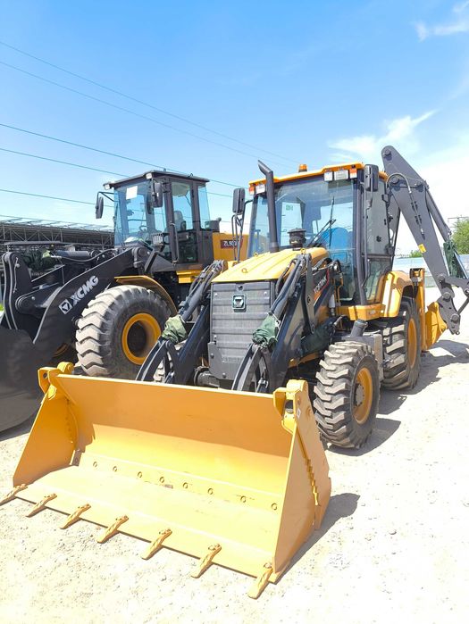 Экскаватор-погрузчик XC8-S3570(равноколёсный)  XC870KH(Разноколёсный)