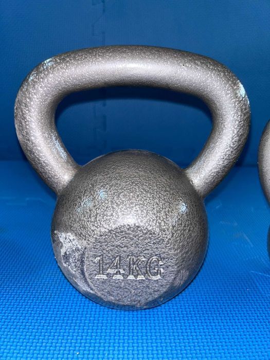 Pachet 84 kg kettlebell fier: 32+24+14+8+6 KG