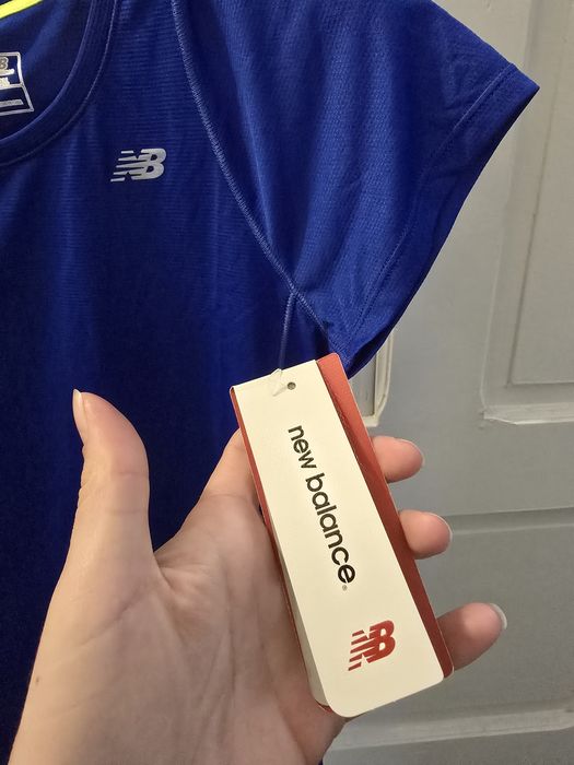 Дамски тениска New Balance