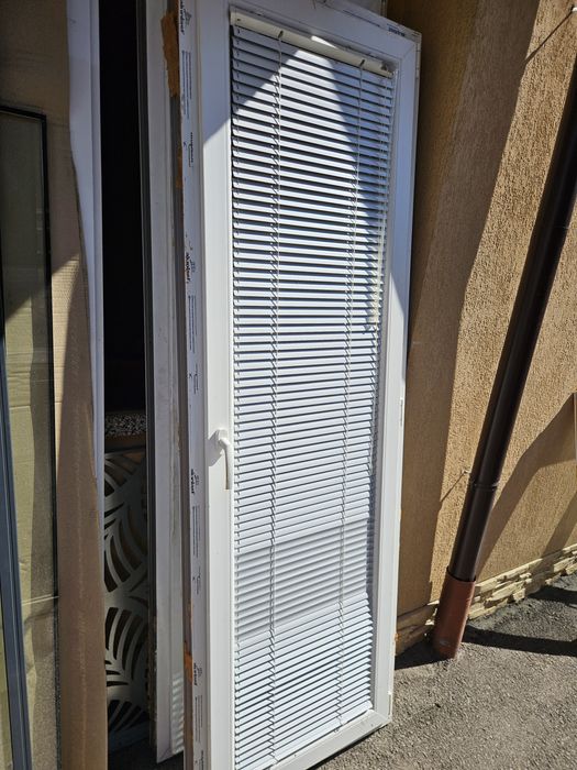 В.ати балконски антрацит и бели