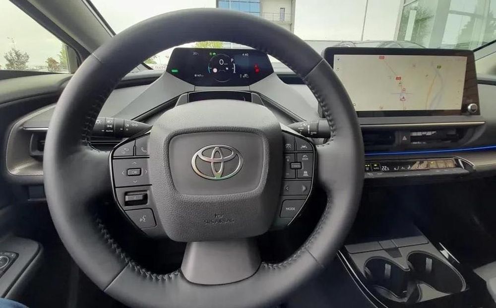 Toyota Prius 2.0 FWD PHEV Exclusive
Toyota Prius 2.0 FWD PHEVExclusive