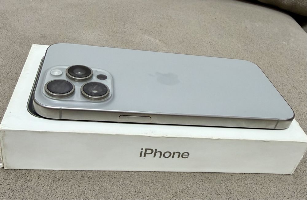 iPhone 15 Pro Max 256GB