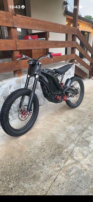 Surron light bee x 2024