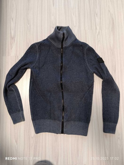 Hugo Boss Afurly''оригинален  суичър XS размер