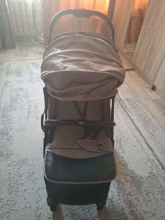 Продам детскую коляску
