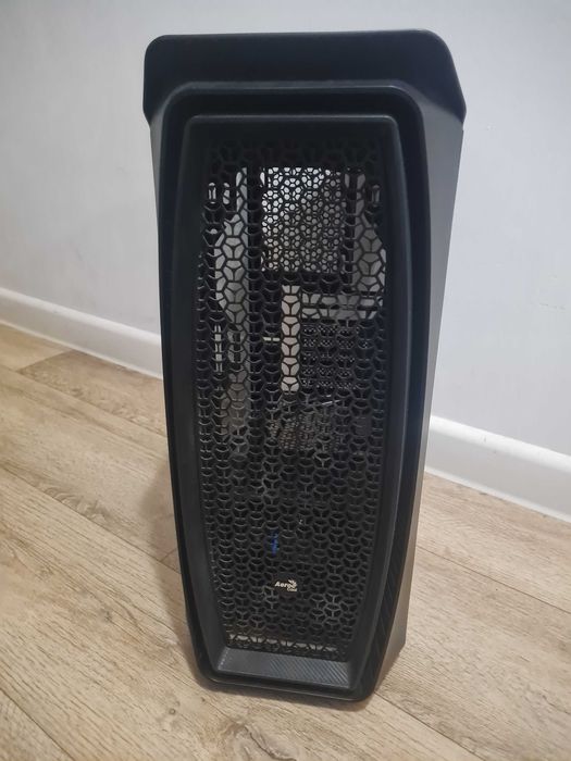 Корпуса FSP, Корпуса AeroCool