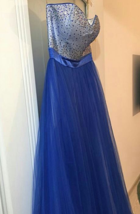 Продается вечернее платье