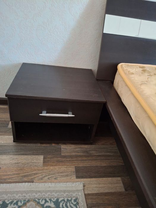 Продам срочно мебель для спальни