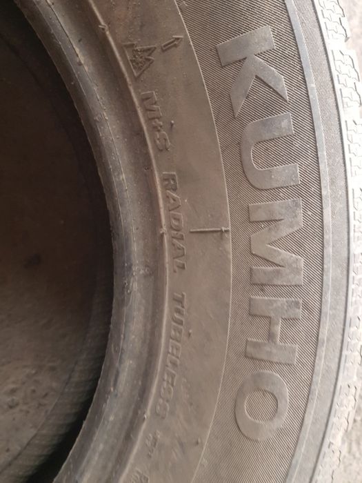 продам шины 225/65/17