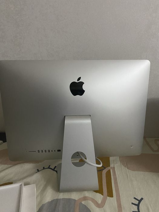 Продам Apple iMac 21,5” Retina 4K (2019).