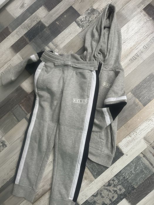 Детски Nike анцуг