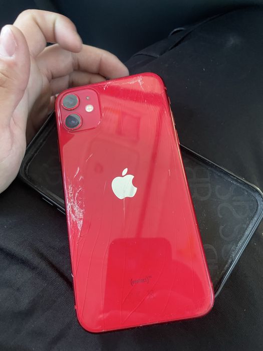 Apple 11 64 GB 73% AKB