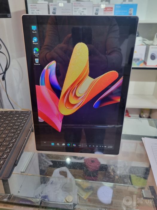 Noudbuk laptop surfeys
