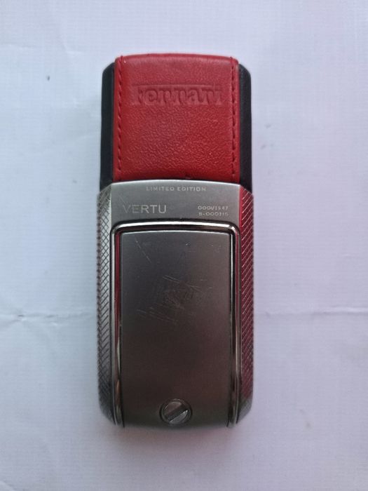 Vertu Ascent Ti Ferrari Rosso