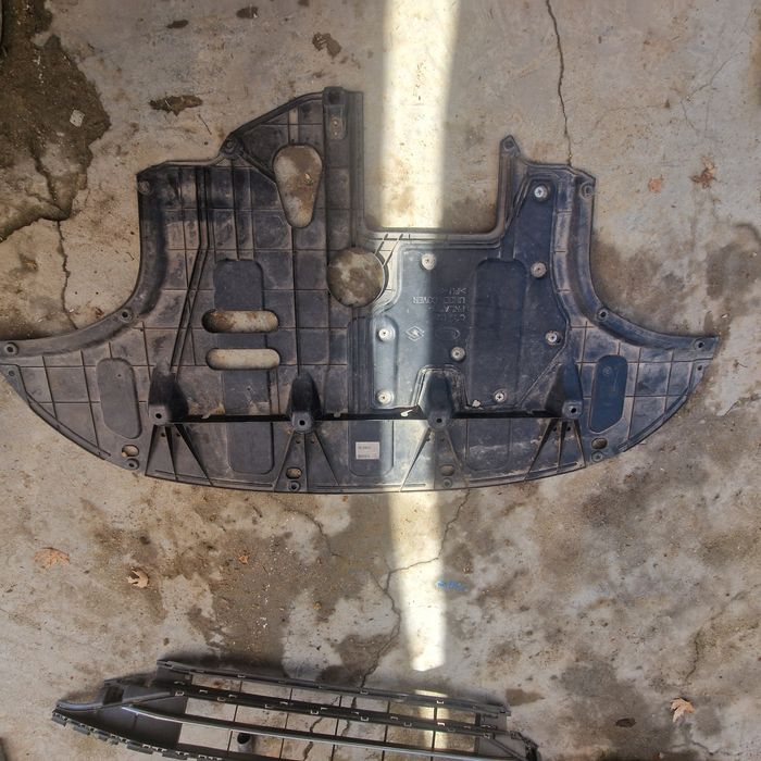 Kia Ceed 3  2021 кора под двигател