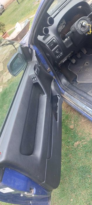 Astra G Bertone на части