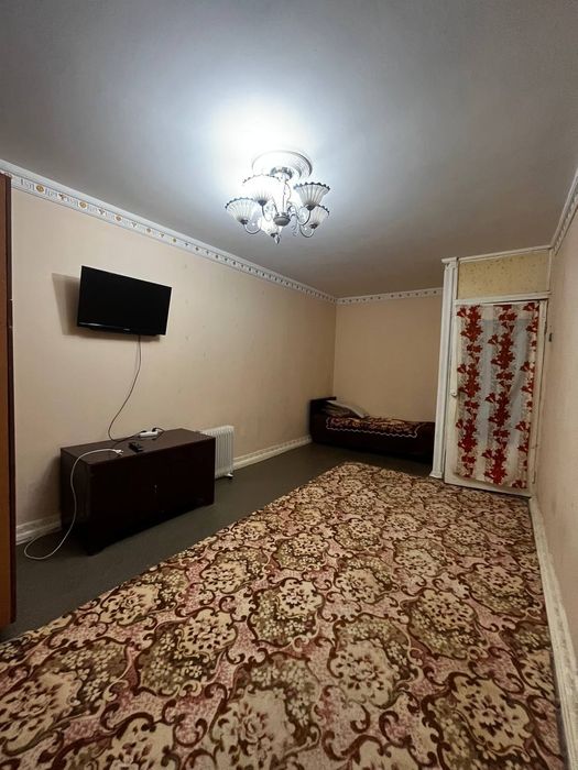 Срочно продаётся 2х ком квартира Вдоль дороги