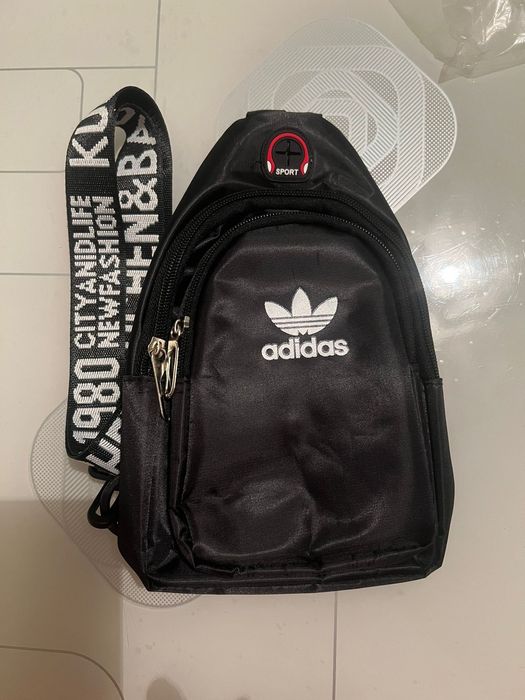 Новая стильная барсетка