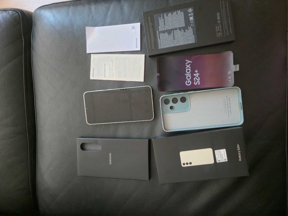 Samsung Galaxy S24 plus 512GB золотистый