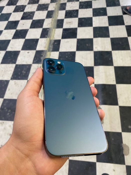 iPhone 12 Pro Max