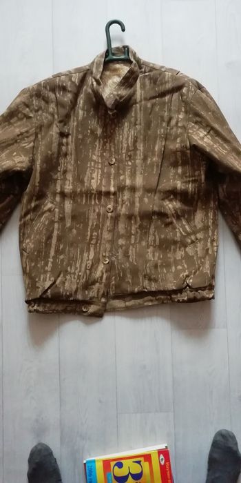 Продам куртку новая