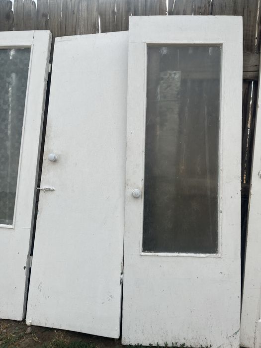 Деревянные двери