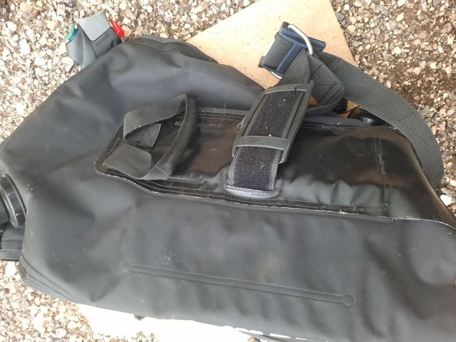 Продавам водолазна жилетка за гмуркане Mares