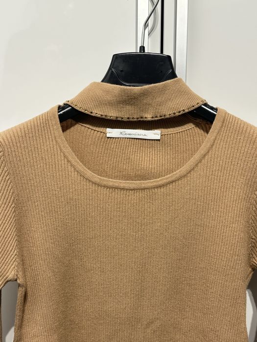 Бежова блуза Rossodisera