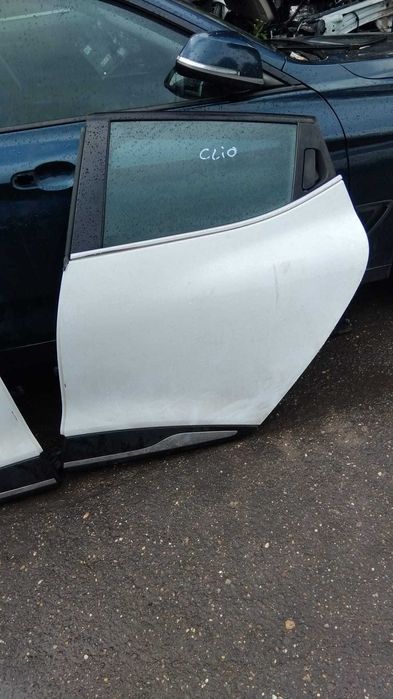 Usa stanga/dreapta spate Renaul Clio 4 hatchback 2014