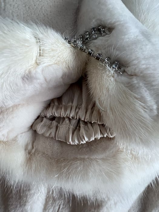 Поодам шубу стриженный бобер