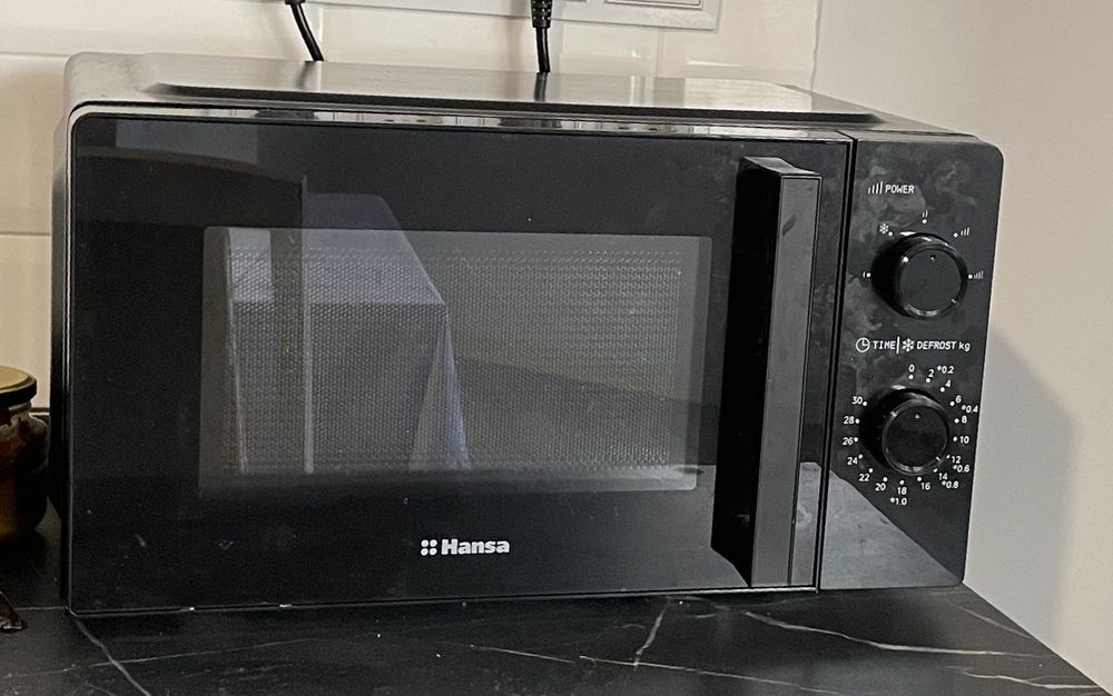 Микроволновая печь бытовая