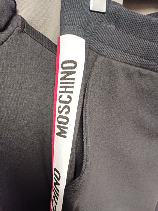 Мъжки екип нов L номер