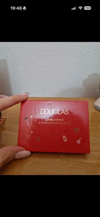 Paleta DOUGLAS noua,pret negociabil
