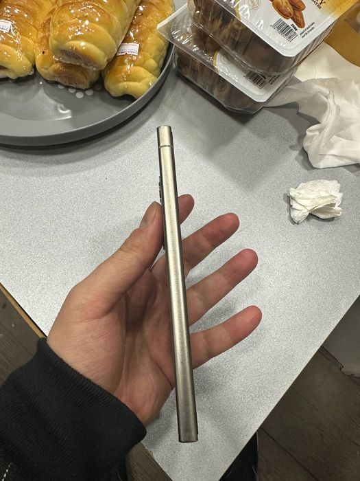Samsung S24 ultra titan