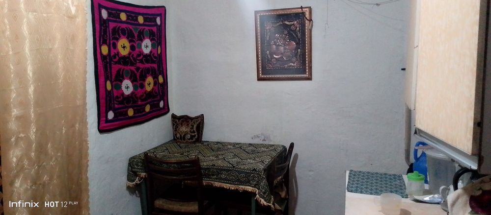 Уй сотилади. Шахар марказида.. 44 000 y.e.