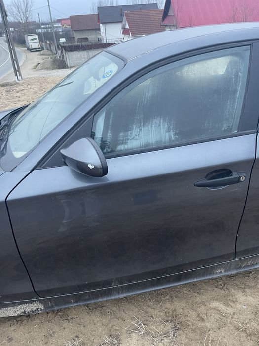Dezmembrez Bmw Seria 1 E87