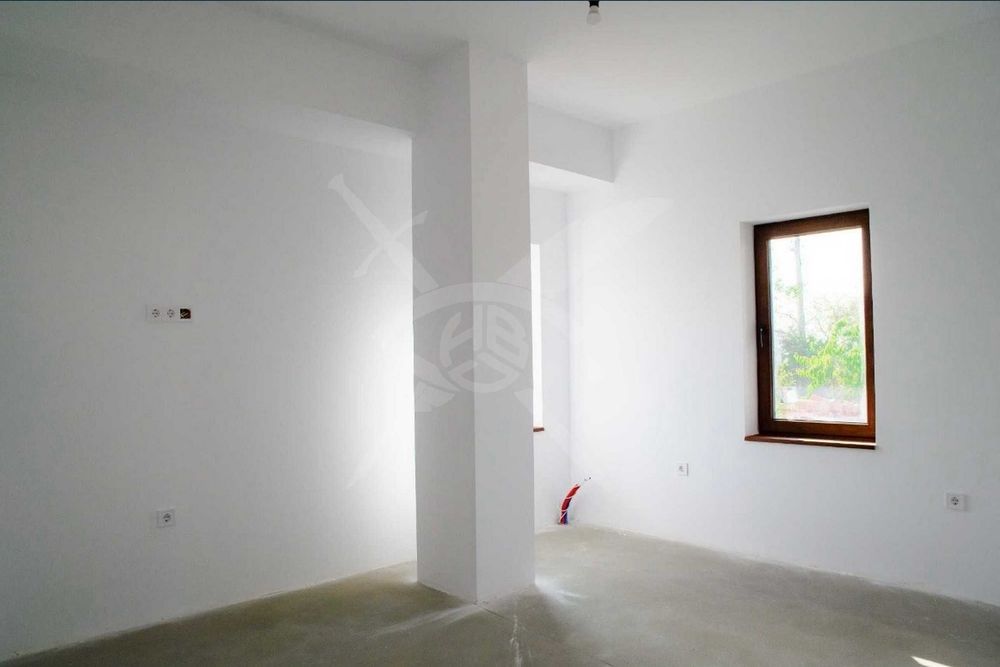 Продава се Къща в с. Здравец, Област Варна - 190 кв.м за 1211 €/кв.м - Снимка #9