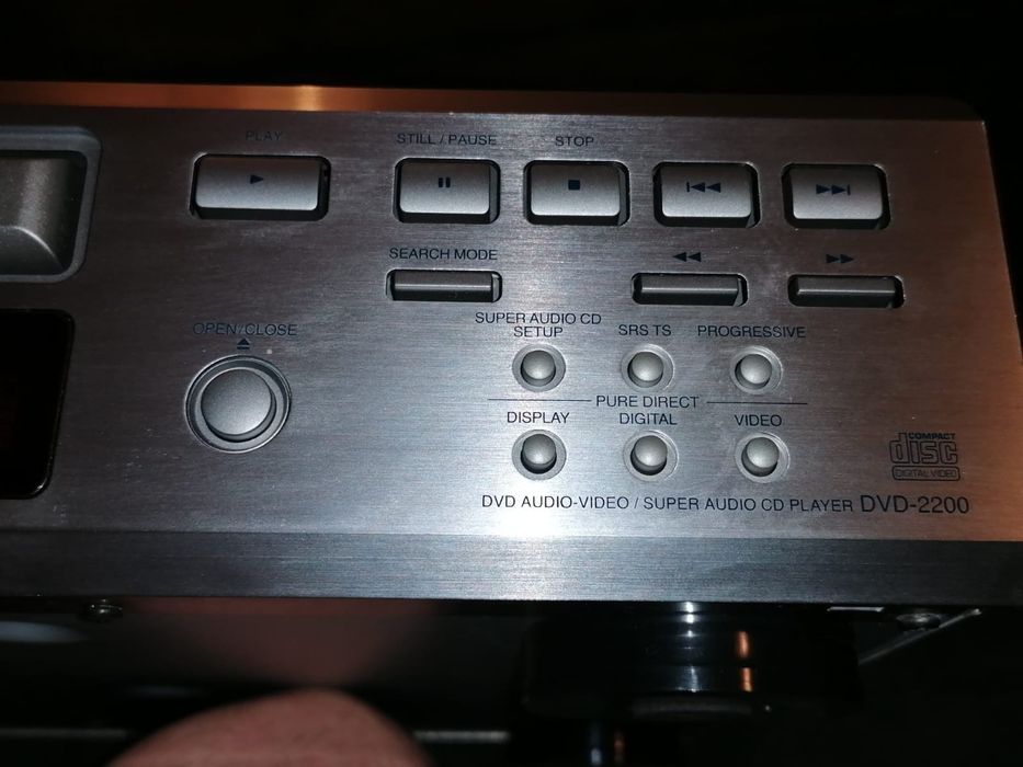 DVD Denon model DVD-2200