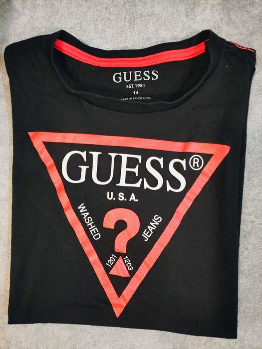 Нова дамска тениска Guess jeans