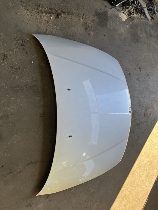 Преден капак бмв 1 е87 ( preden kapak bmw e87 )