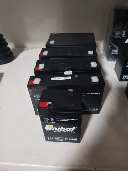 Батерии полутягови vrla за ел.тротинетки,ups-и,инвалидни колички