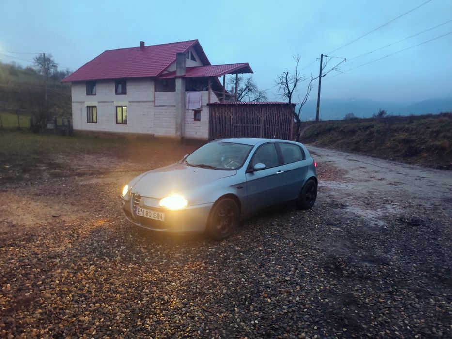 Vînd Alfa Romeo 1.9
